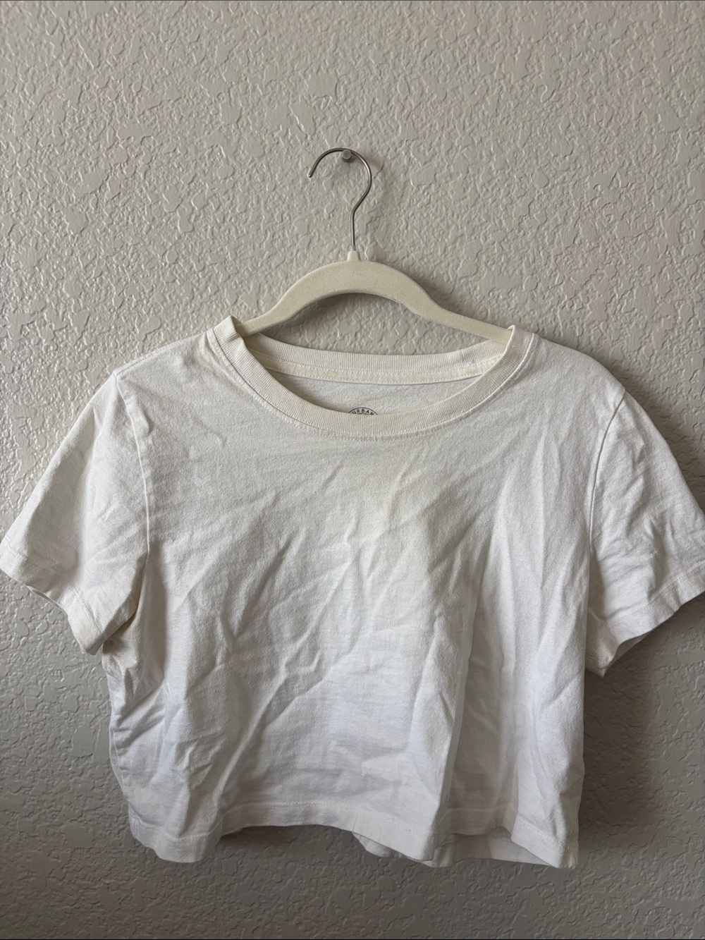 Urban Outfitters White Cropped Crewneck Tee